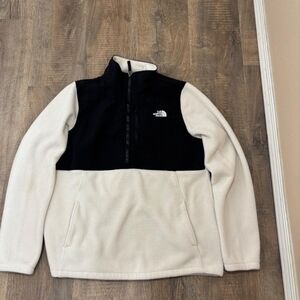 The North Face Womens Black and White Sweater